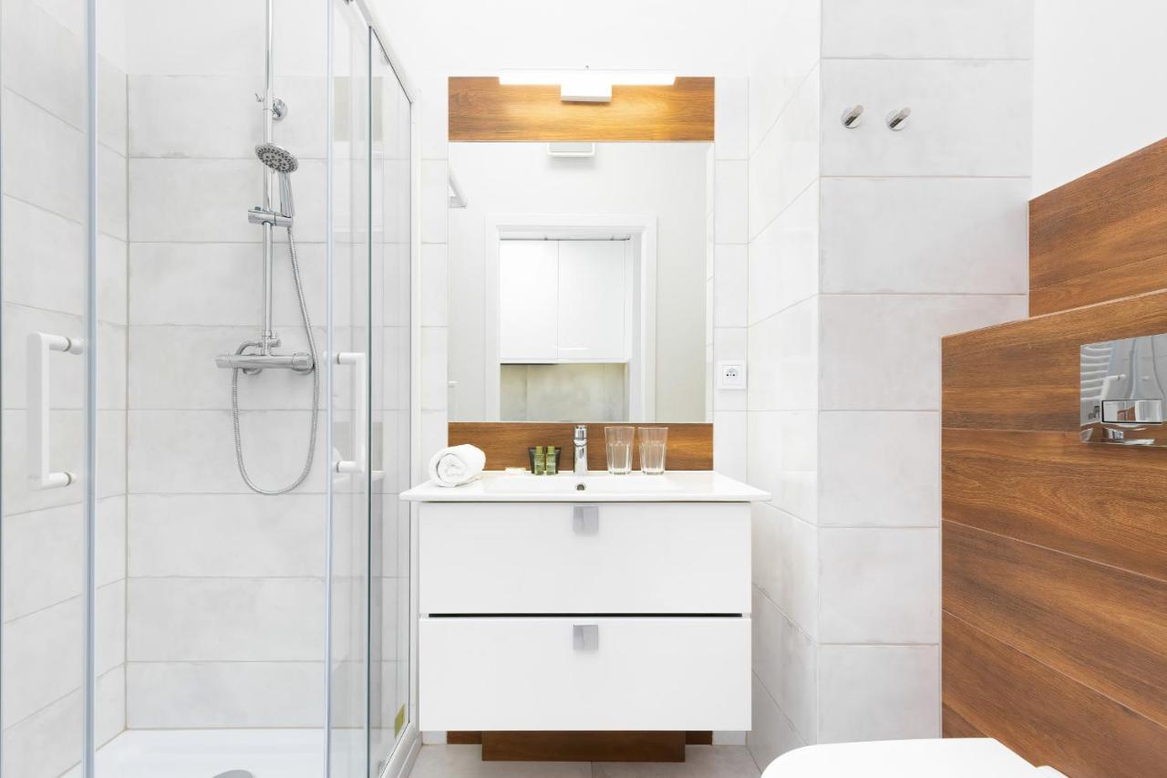Apartments With Parking Warsaw Business Center By Noclegi Renters Екстериор снимка