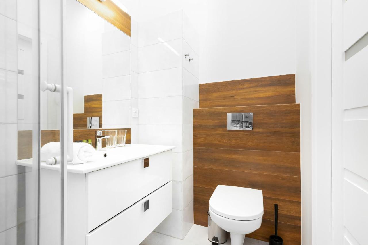 Apartments With Parking Warsaw Business Center By Noclegi Renters Екстериор снимка