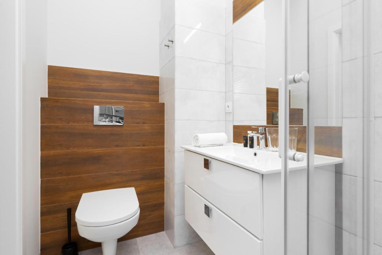 Apartments With Parking Warsaw Business Center By Noclegi Renters Екстериор снимка